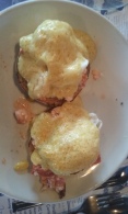 Sublime eggs Benedict, Kitchen Little